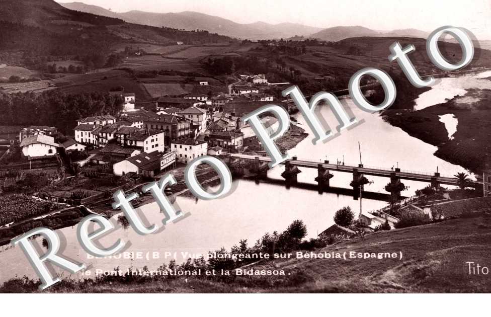 Le Pont International