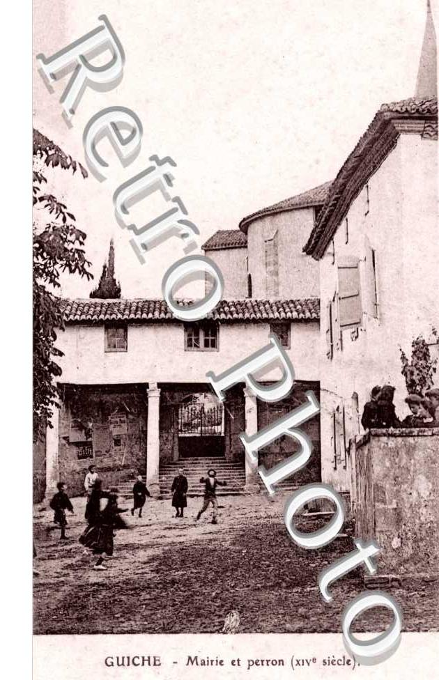 Mairie et perron