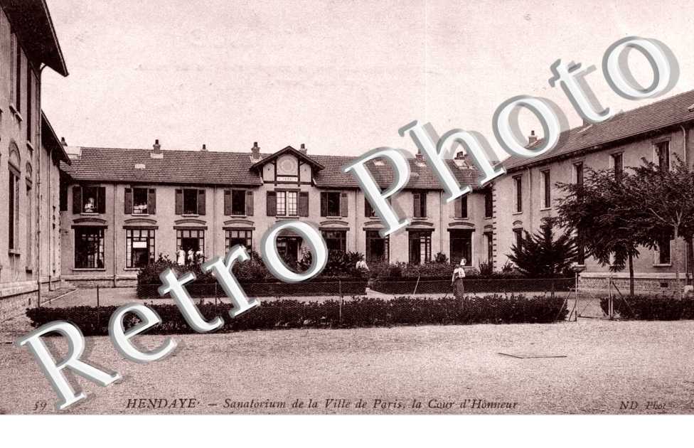 Sanatorium de la ville de paris, la cour d'honneur