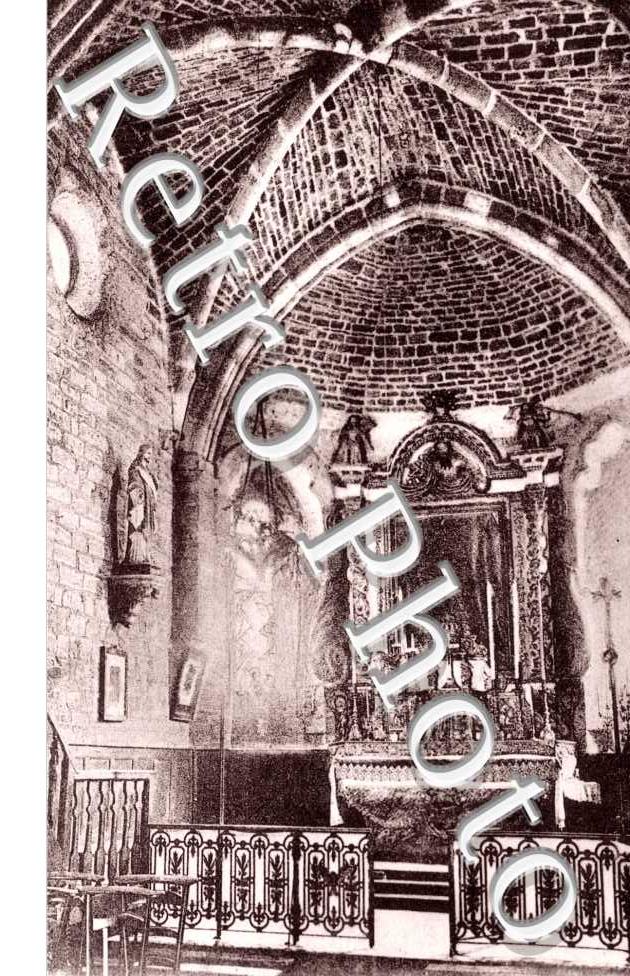 Interieur de l'eglise