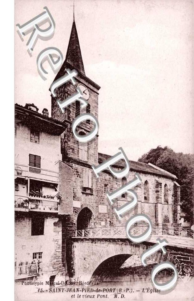 l'eglise et le vieux pont