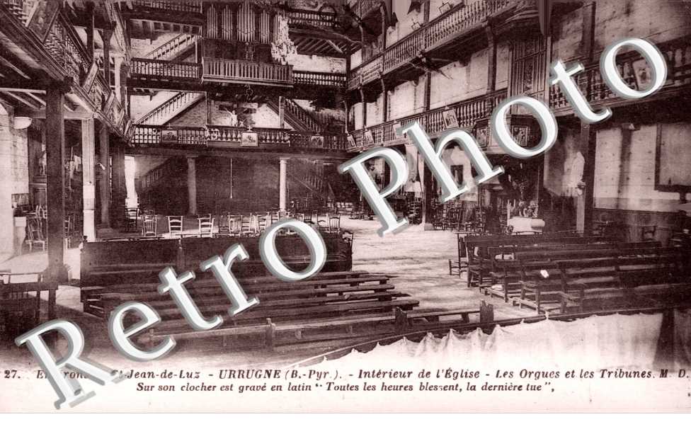 Interieur de l'eglise