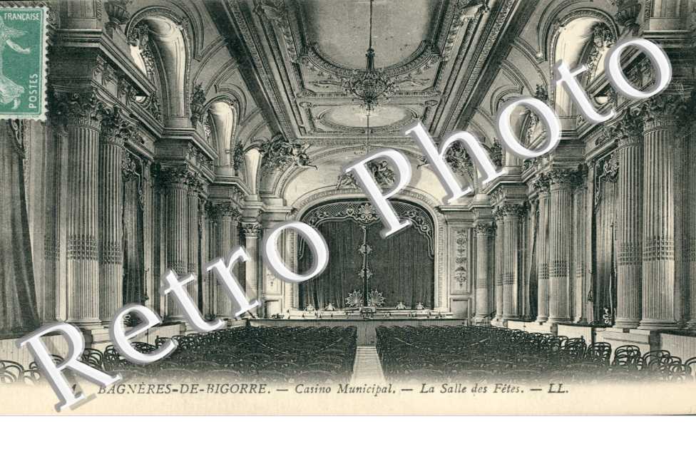 Bagneres-de-Bigorre, Casino Municipal, la Salle des Fetes