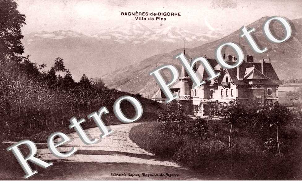 Bagneres-de-Bigorre, Villa de Pins