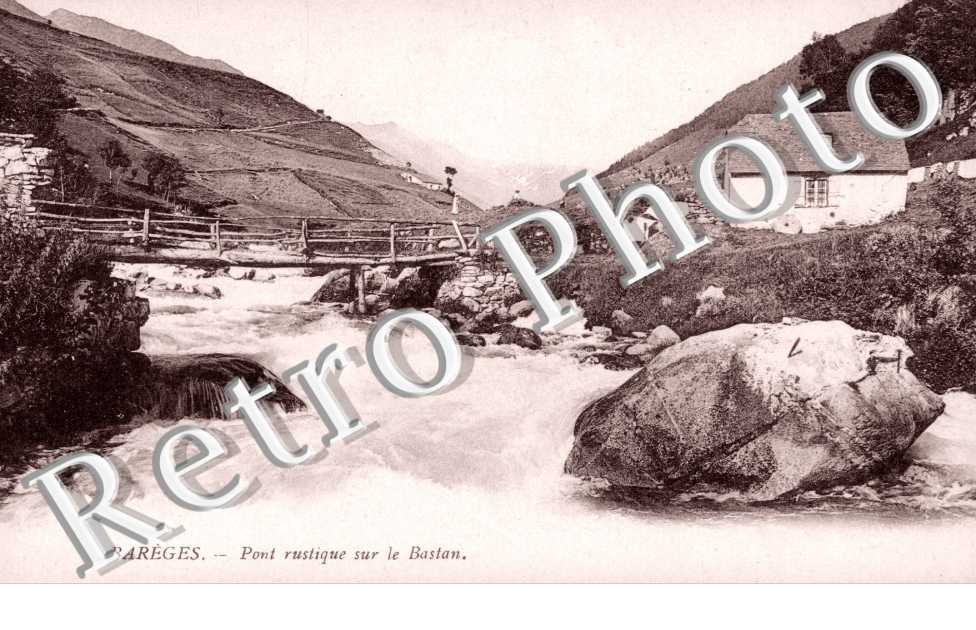 Pont rustique sur le Bastan