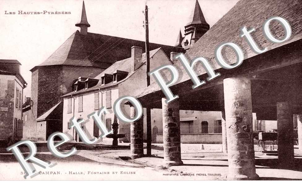 Halle fontaine et eglise