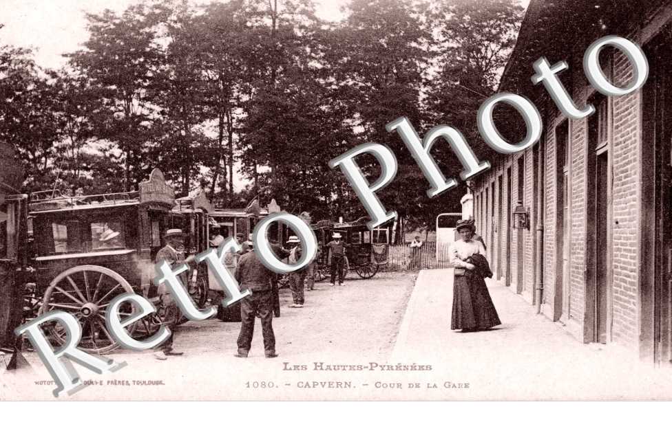Cour de la gare