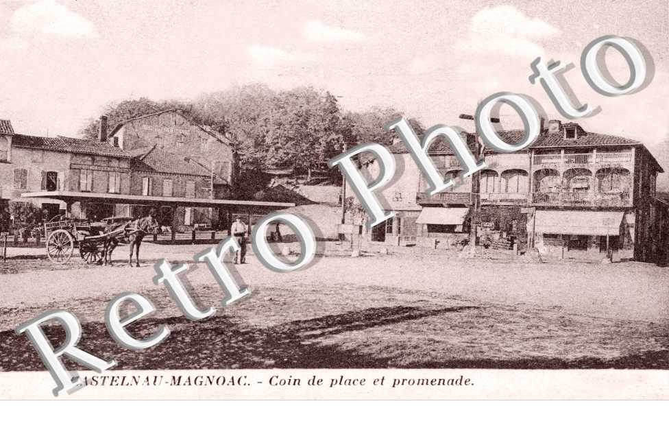 Coin de la place et promenade