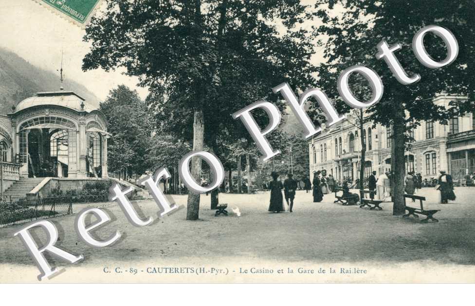 le Casino et la Gare de la Raillere