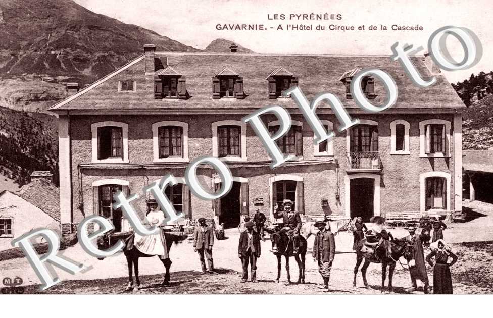A l'hotel du cirque et de la cascade