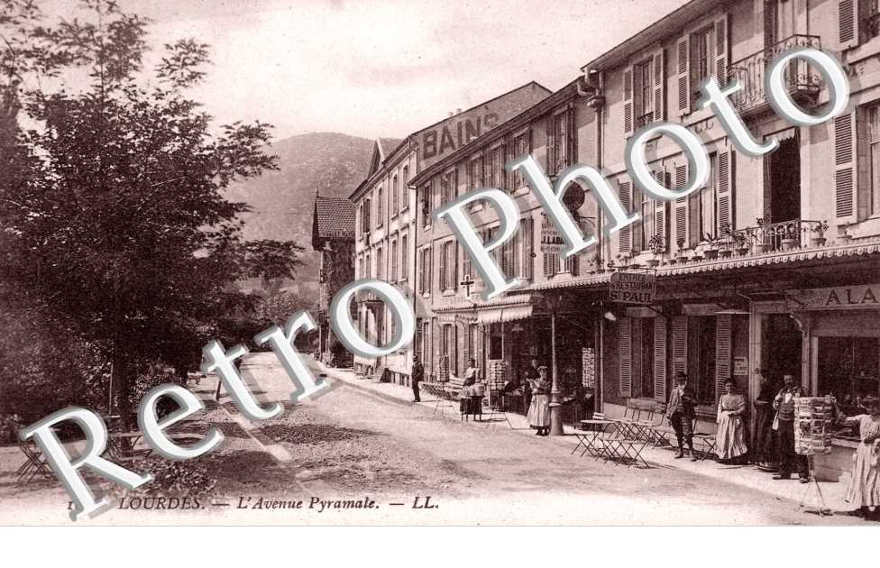 l'Avenue Pyramale