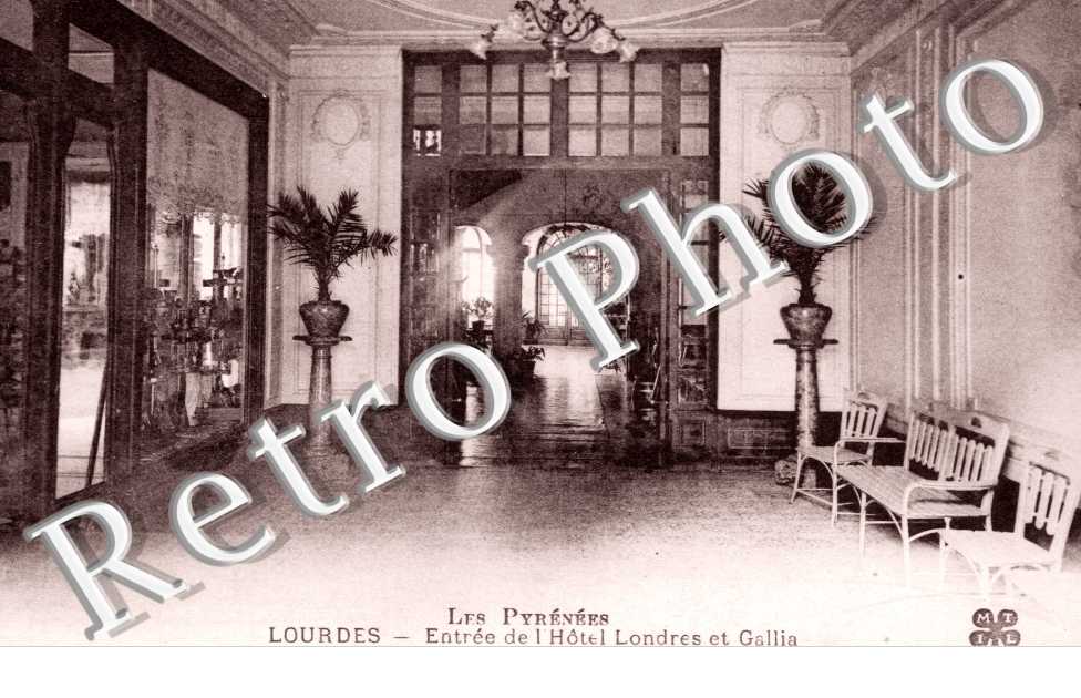 entree de l'Hotel Londres et Gallia