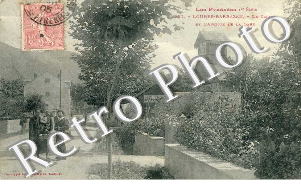 Le casino et avenue de la gare