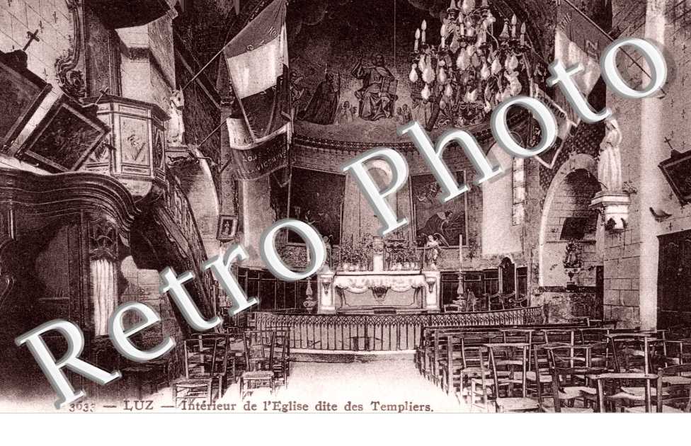 Interieur de l'eglise dite des Templiers