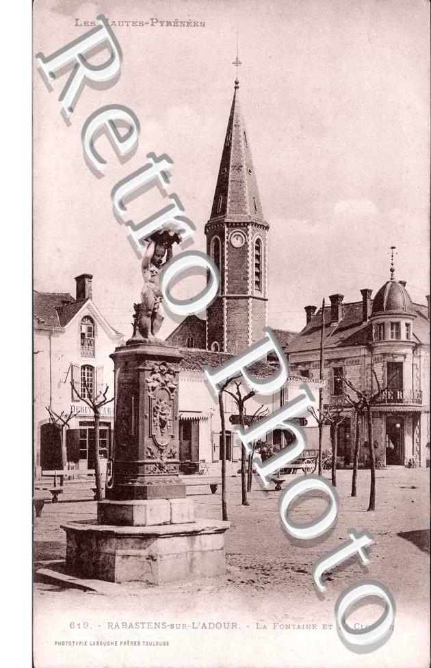 La fontaine et le clocher