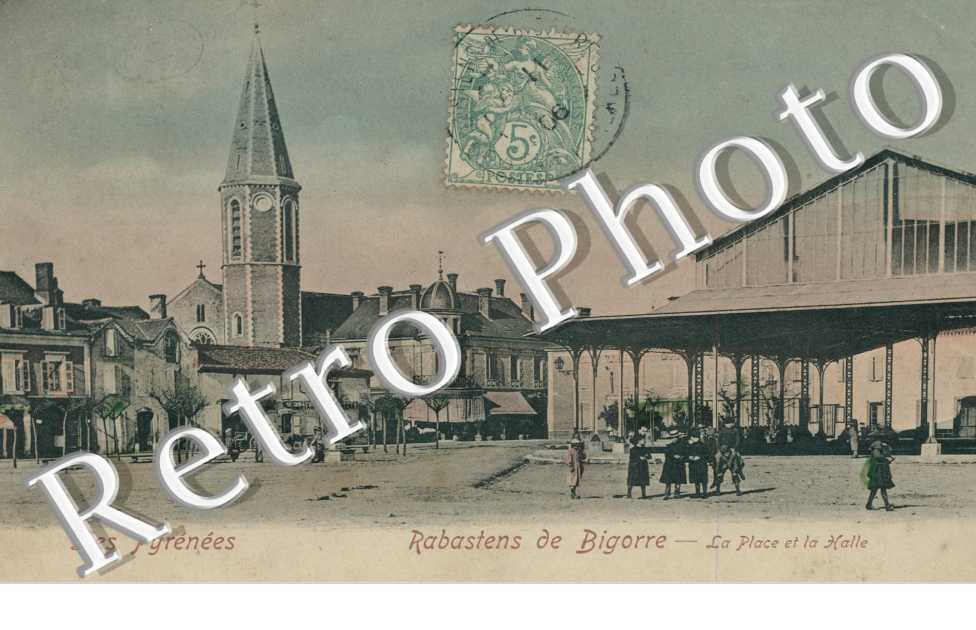 La place et la halle