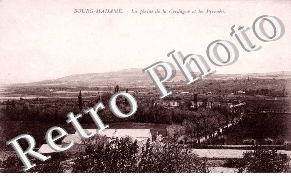 La Plaine de Cerdagne et les Pyrenees