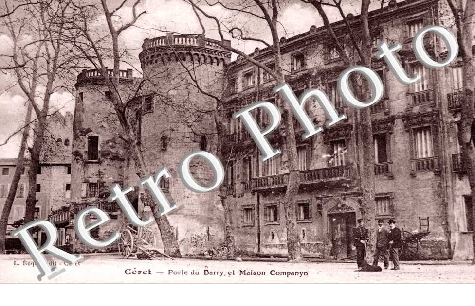 porte du Barry et maison Companyo