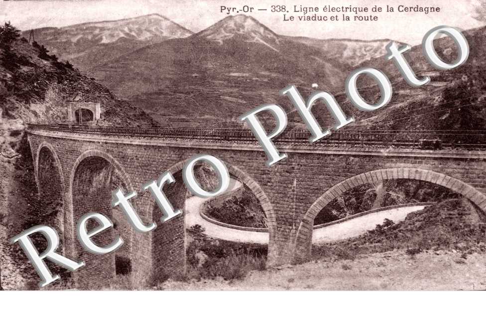 Ligne electrique de la Cerdagne le viaduc et la route