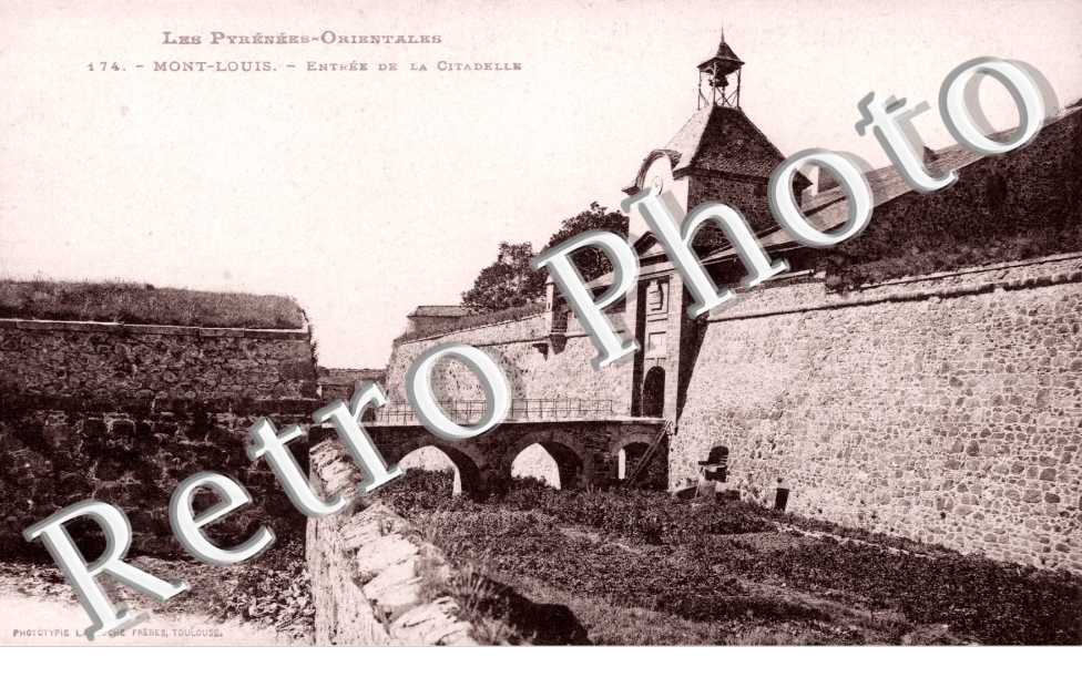 entree de la citadelle