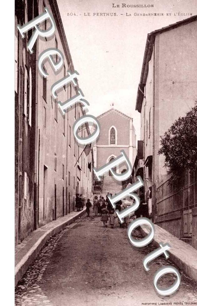 la gendarmerie et l'eglise