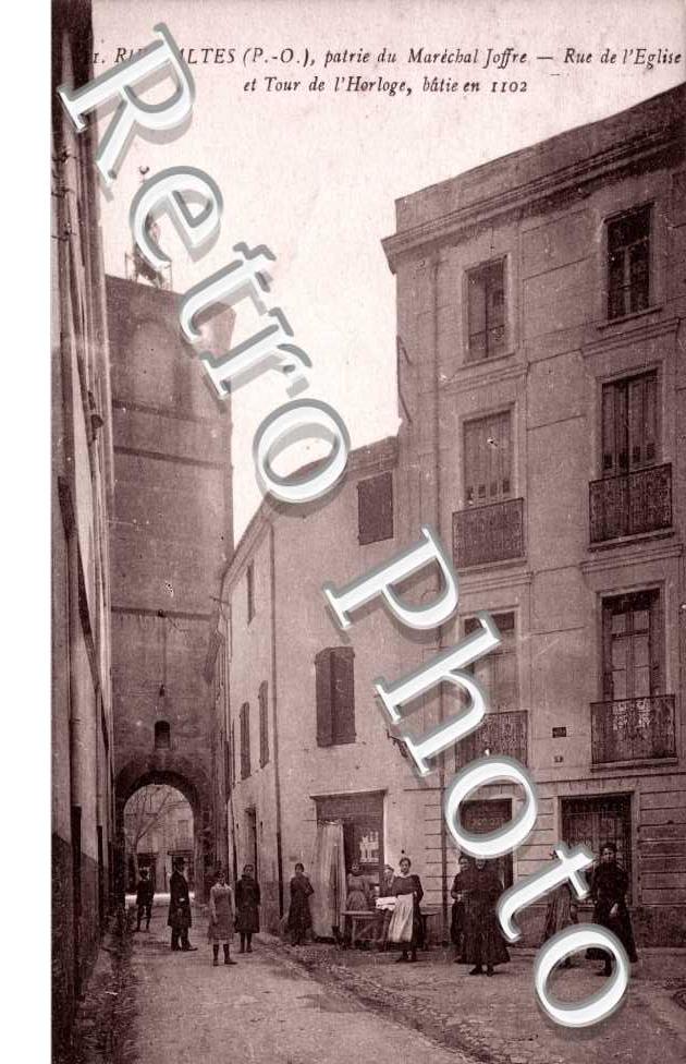 rue de l'Eglise et Tour de l'Horloge