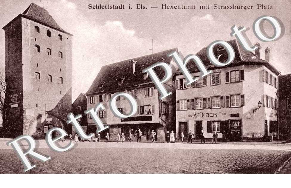 Hexenturm mit Strassburger Platz