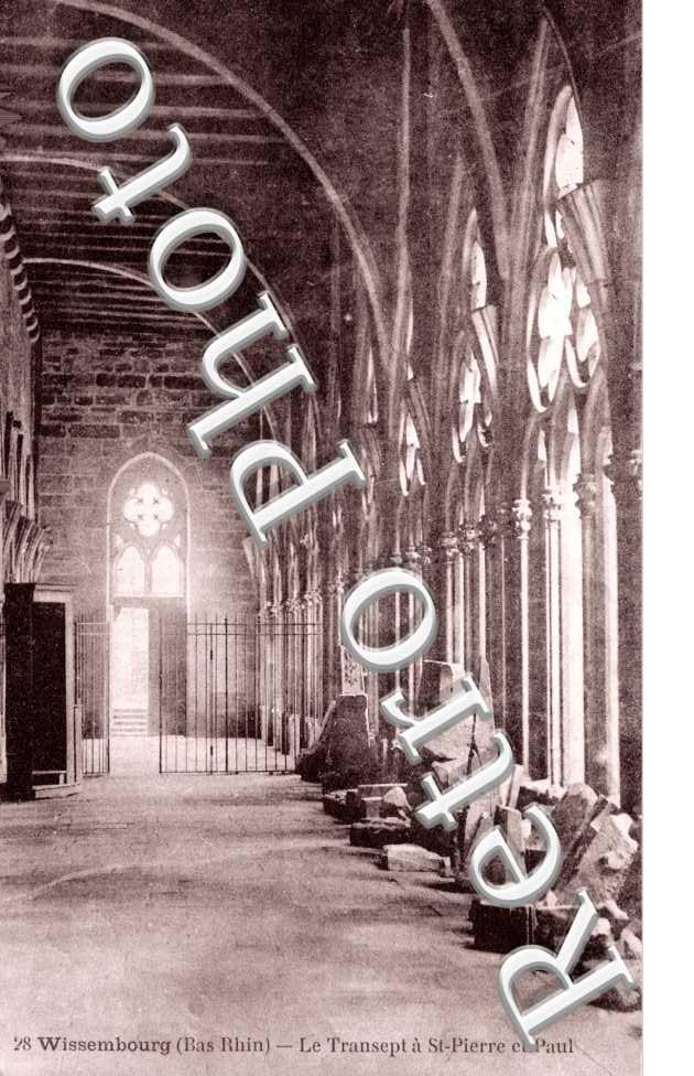 Interieur de l'eglise