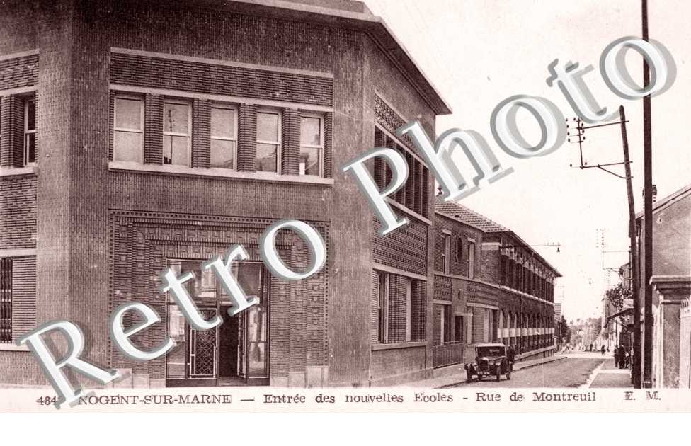 Entree des Ecoles, Rue de Montreuil