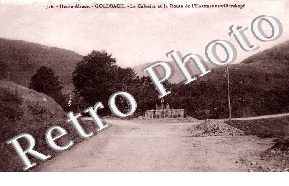 le calvaire et la route de l'Hartmannswillerskopf
