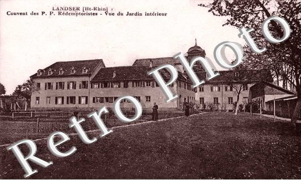 Couvent des P. P. Redemptoristes - vue du jardin interieur