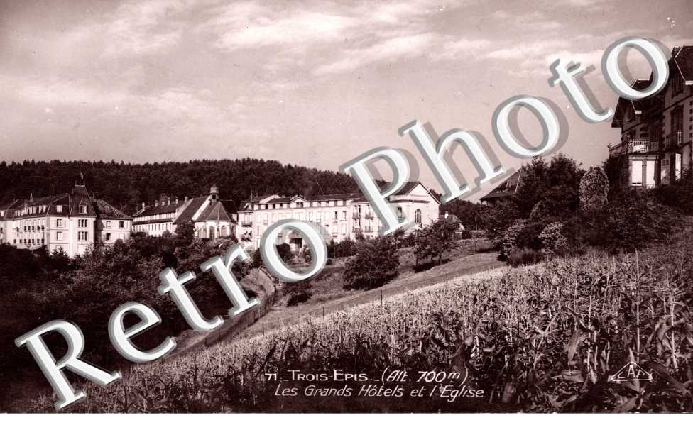 les Grands Hotels et l'Eglise