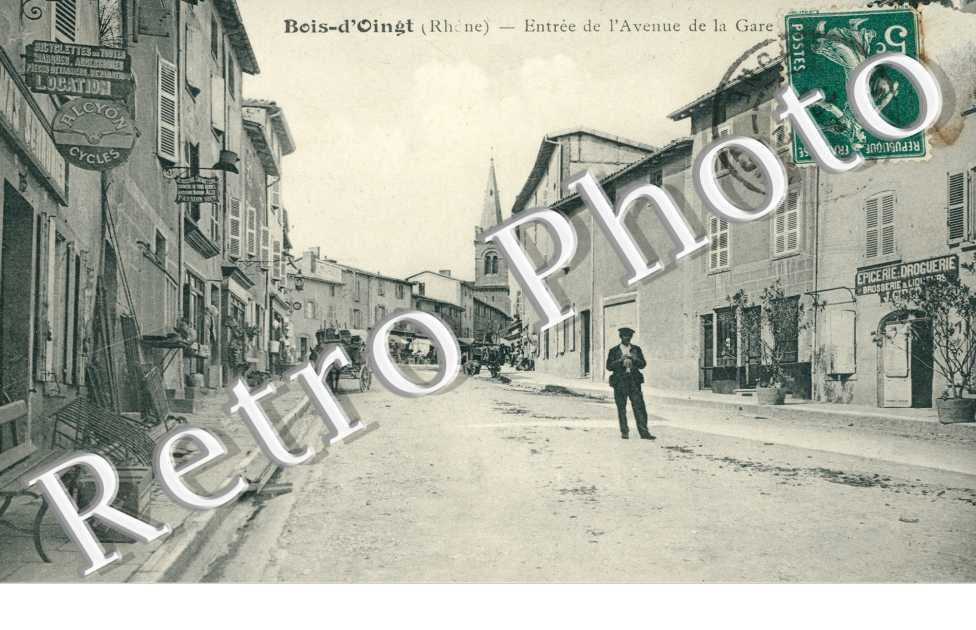 Entree de l'avenue de la gare