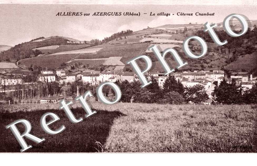 le village, coteaux Chambost
