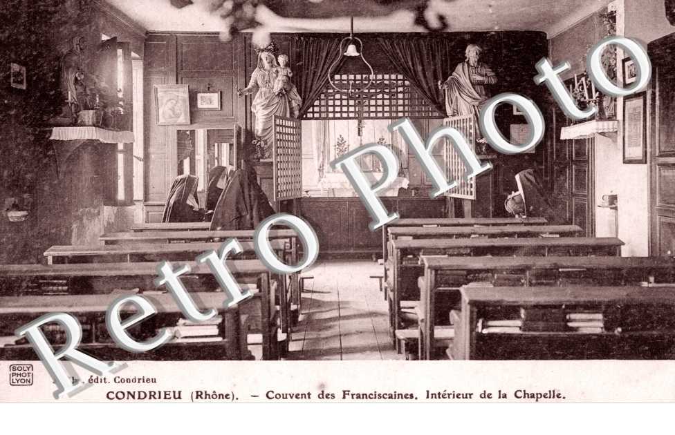 Couvent des Franciscaines - Interieur de la Chapelle