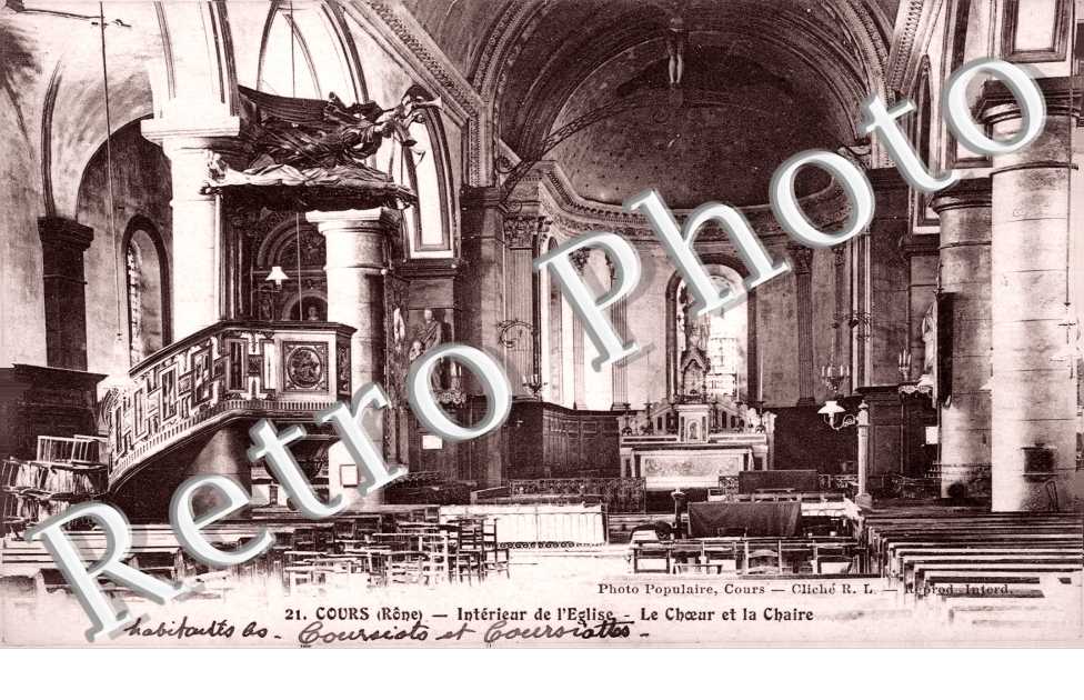 Interieur de l'Eglise