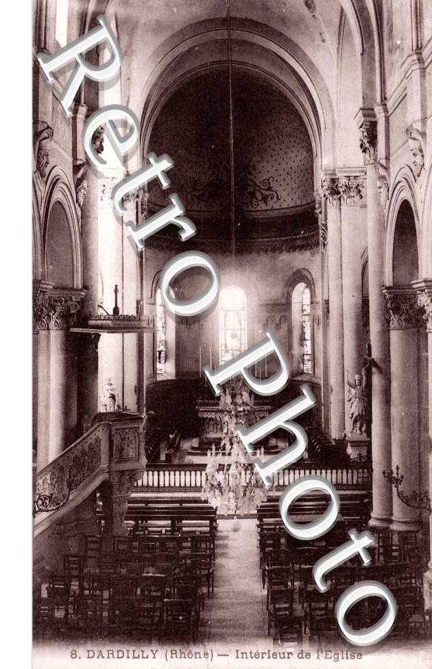 Interieur de l'eglise