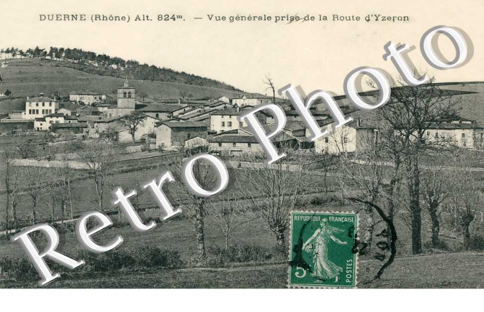 vue generale prise de la route d'yzeron