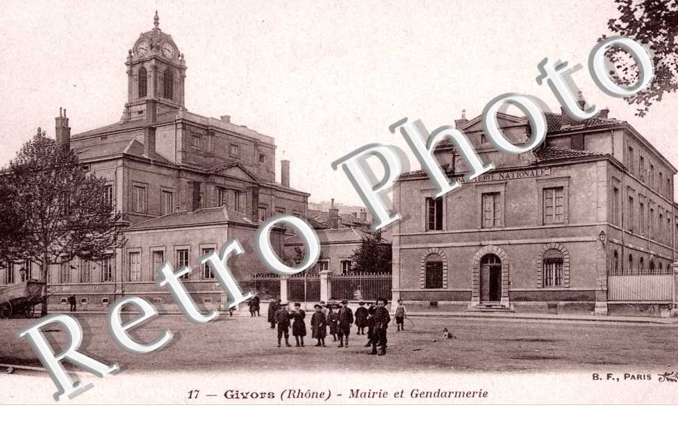 mairie et gendarmerie