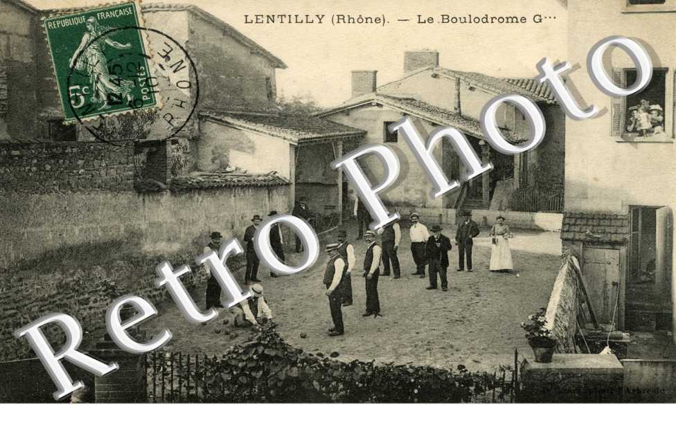 Le boulodrome G***