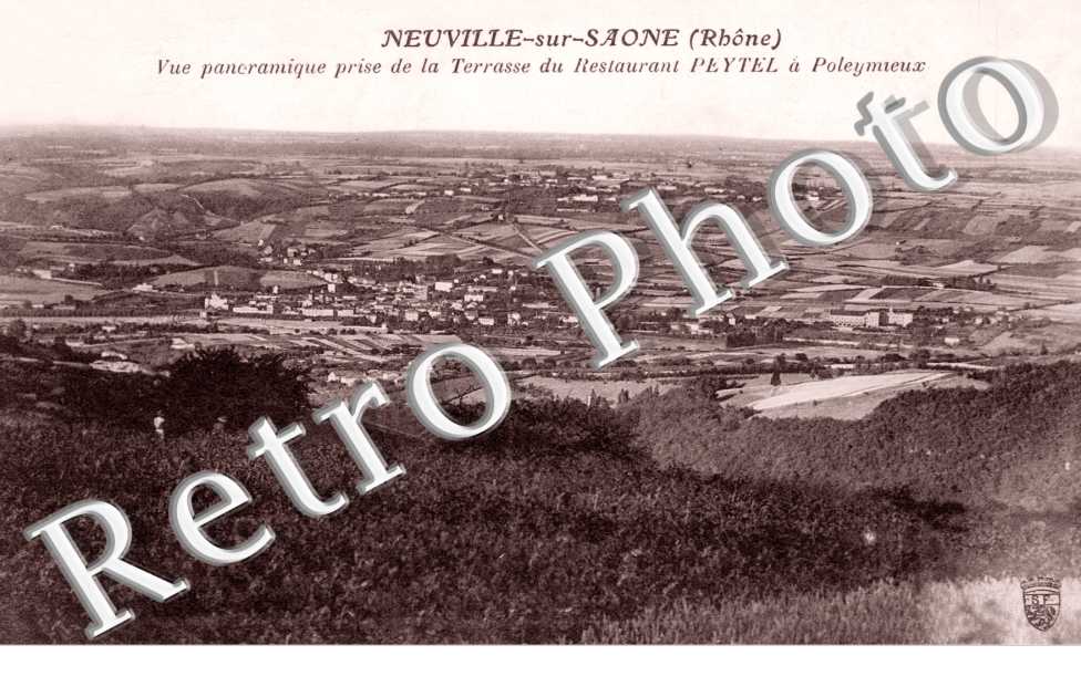 Vue Panoramique pris de la Terrasse du Restaurant Peytel a Poleymieux