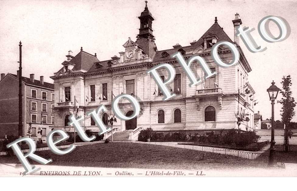 L'Hotel de Ville
