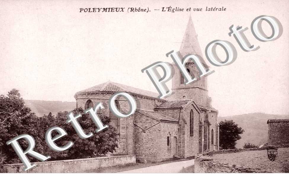 l'eglise et une vue laterale