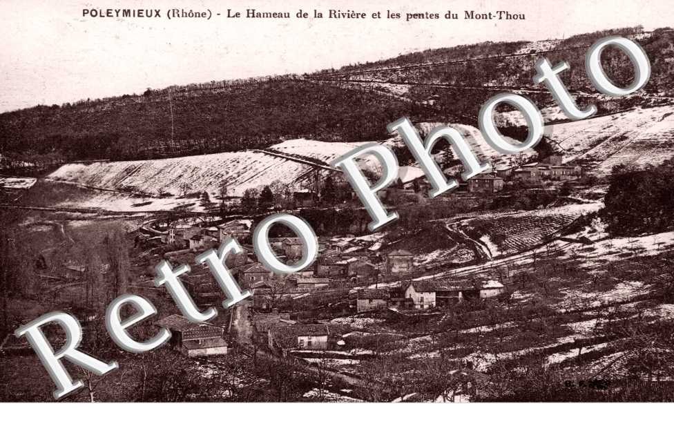 le Hameau de la Riviere et les Pentes du Mont-Thou