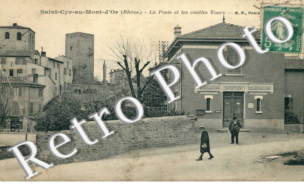 la Poste et les Vieilles Tours