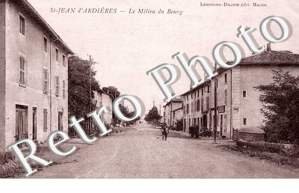 Le milieu du bourg