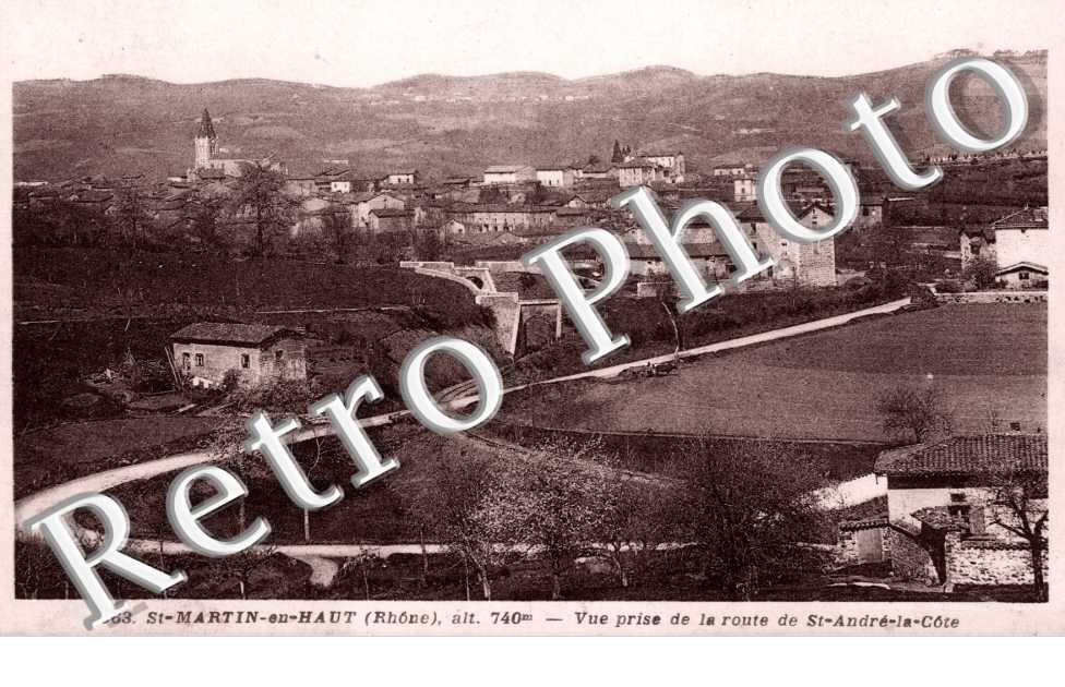 Vue prise de la Route de Saint-Andre-la-Cote