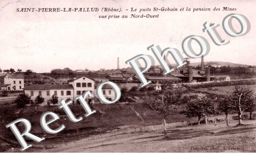 les Puits Saint-Gobain et la Pension des Mines