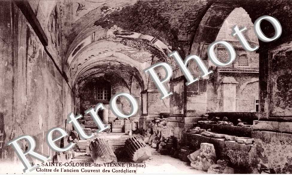 Cloitre de l'ancien couvent des Cordeliers