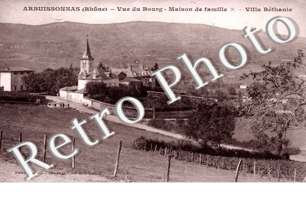 Vue du Bourg, Maison de Famille, Villa Bethanie